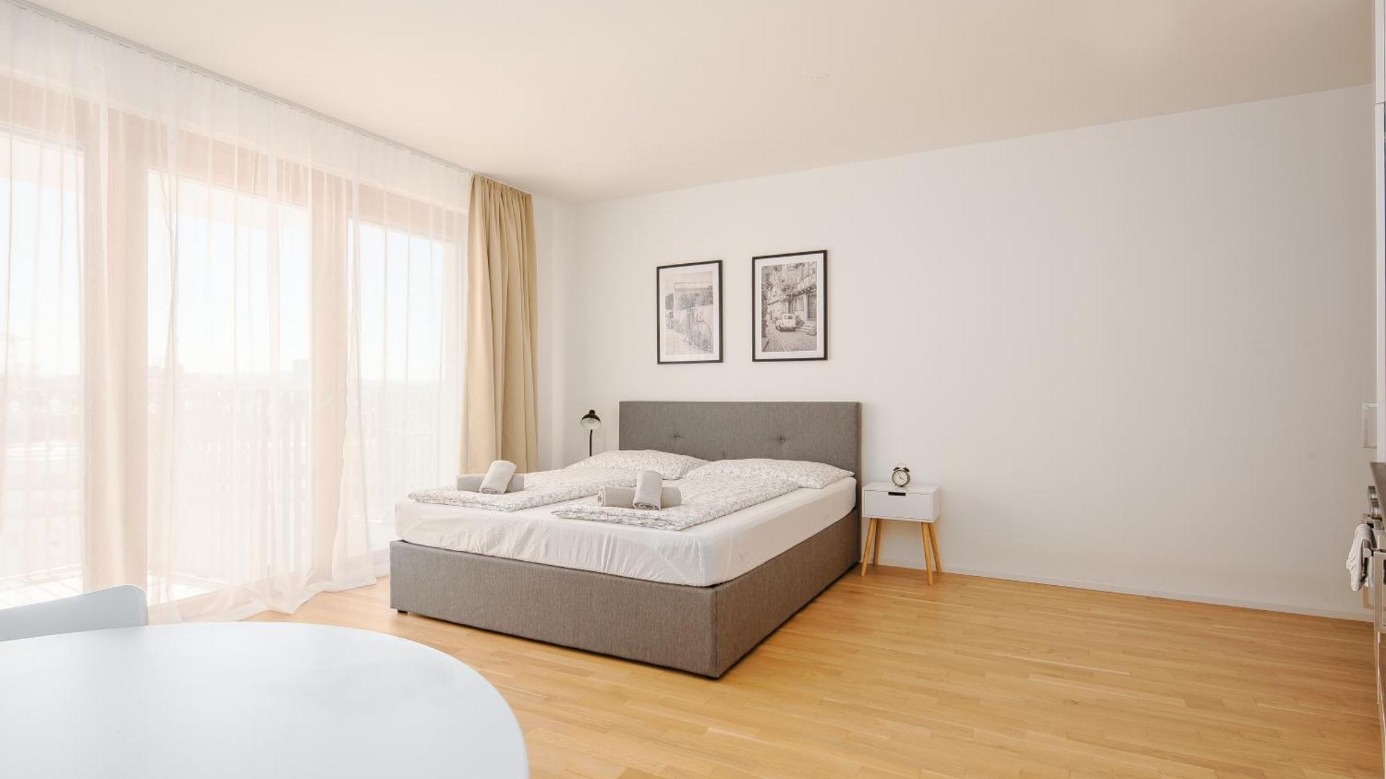 Whats-App Self-Check-In - Paerchen Wohnung Am Hauptbahnhof ウィーン 部屋 写真